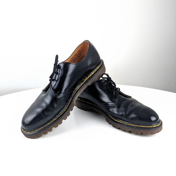 dr martens mens dress shoes